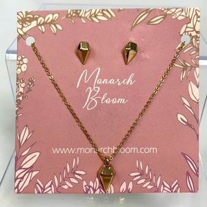 Monarch Bloom Gold Necklace & Earrings Set - **NEVER USED/ WORN**